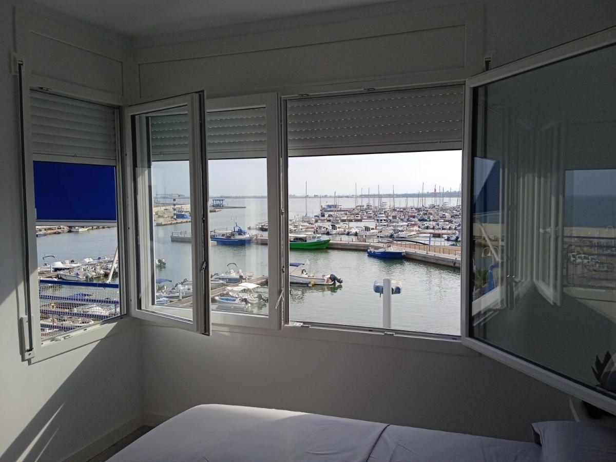 Apartmán Vora Port L'Ampolla Exteriér fotografie