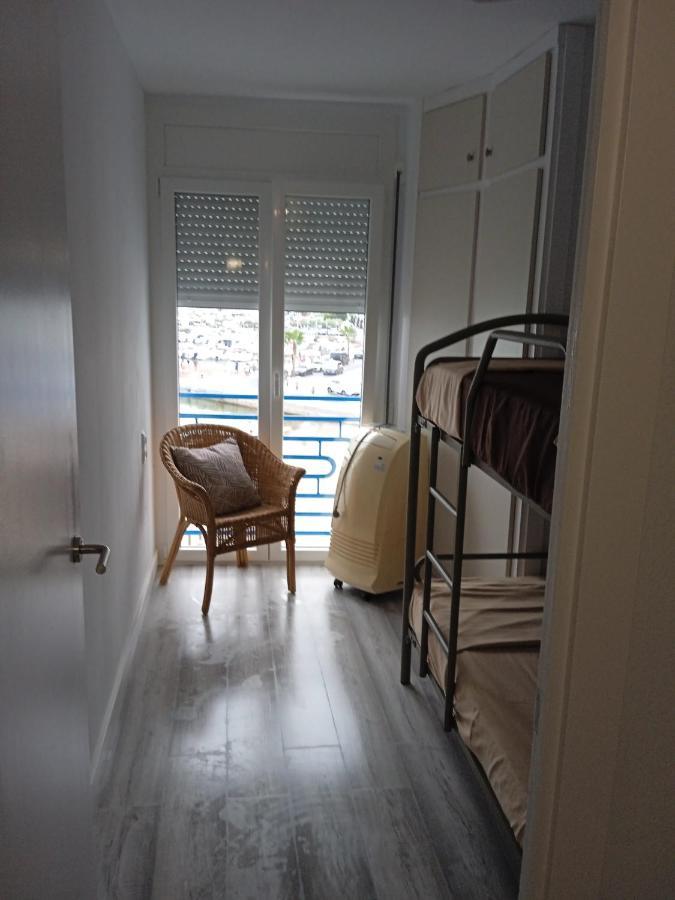 Apartmán Vora Port L'Ampolla Exteriér fotografie