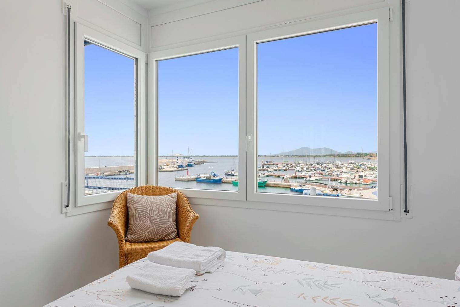 Apartmán Vora Port L'Ampolla Exteriér fotografie